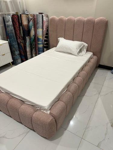 Rocky boucle Bed Single Pink