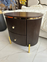 Regal Side Table