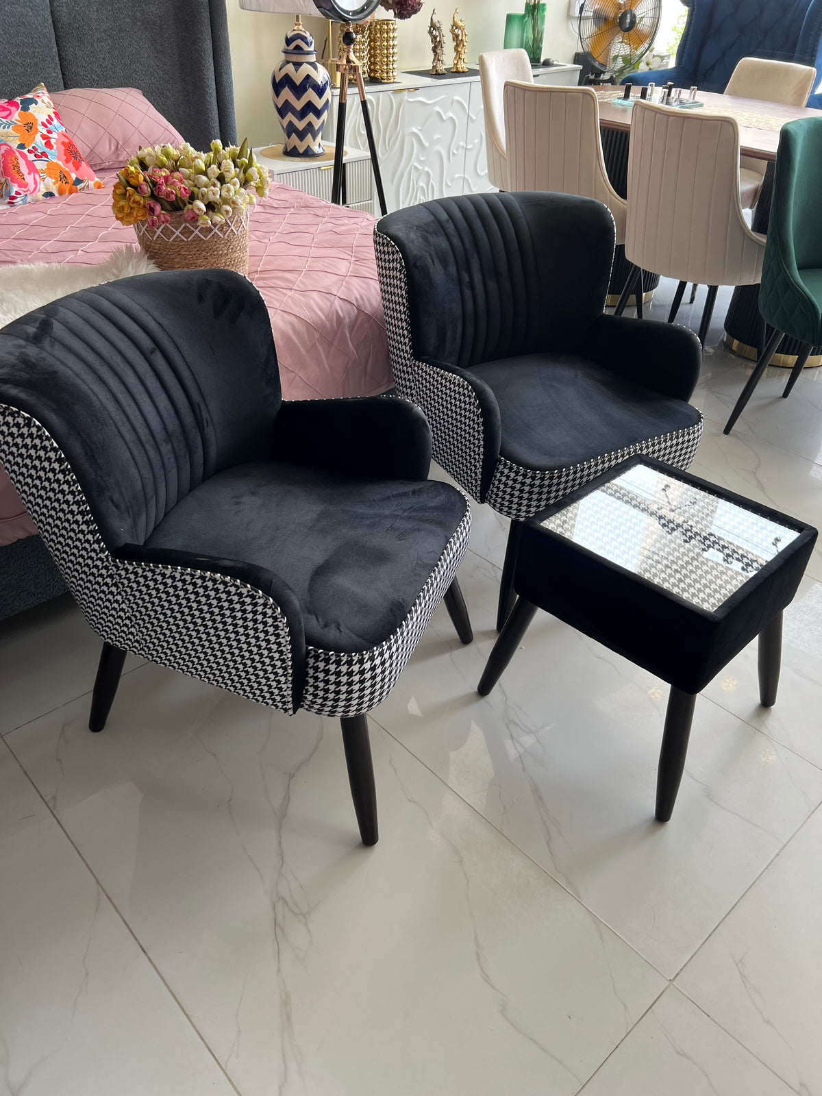 Allure Chair 027 with table