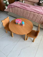 Bear Chairs with Round Table