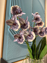 Textured Glass Vase 004