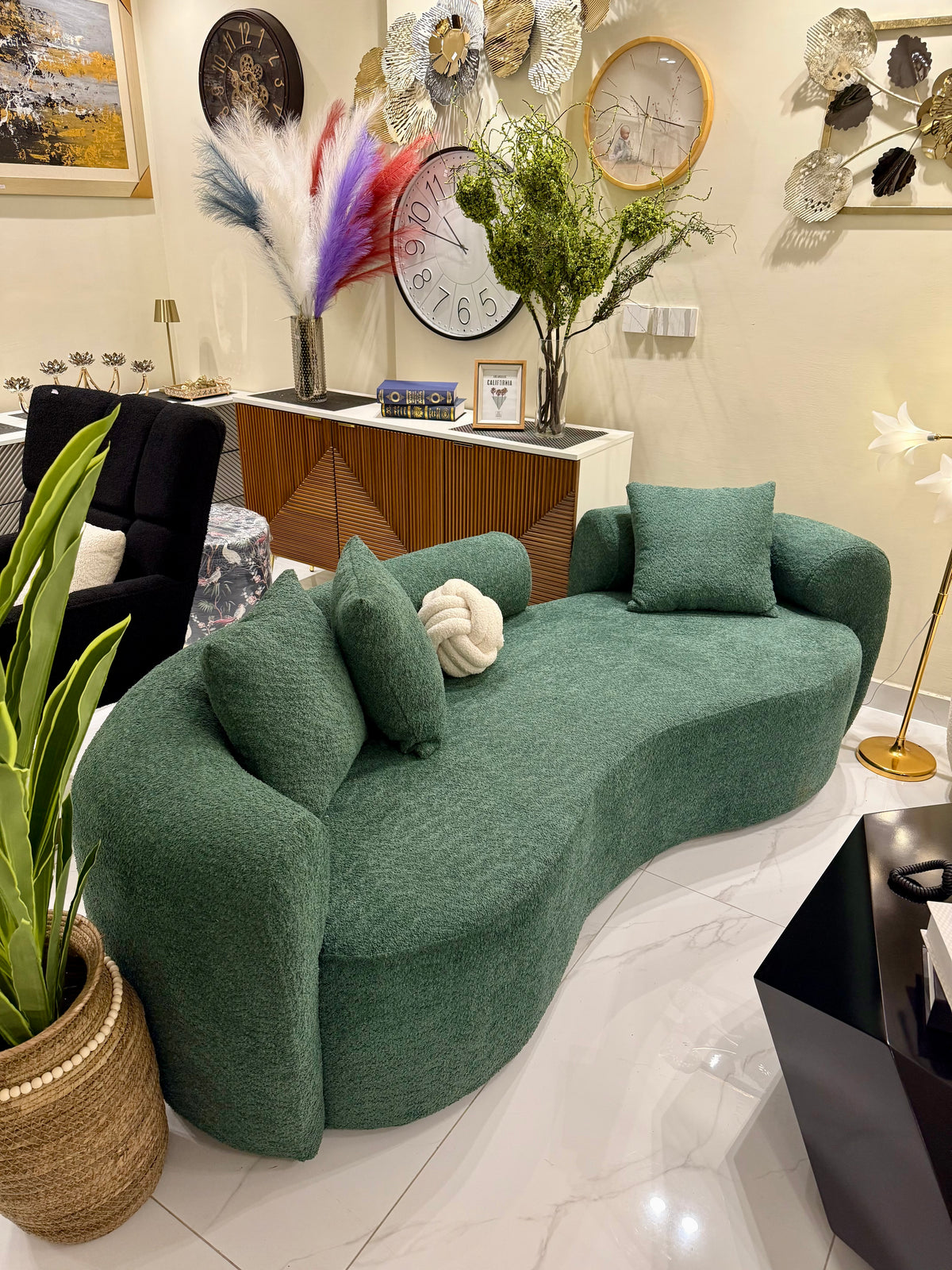 Isle boucle curved sofa