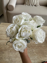 Rose Bunch White