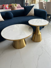 Aurora Table Set