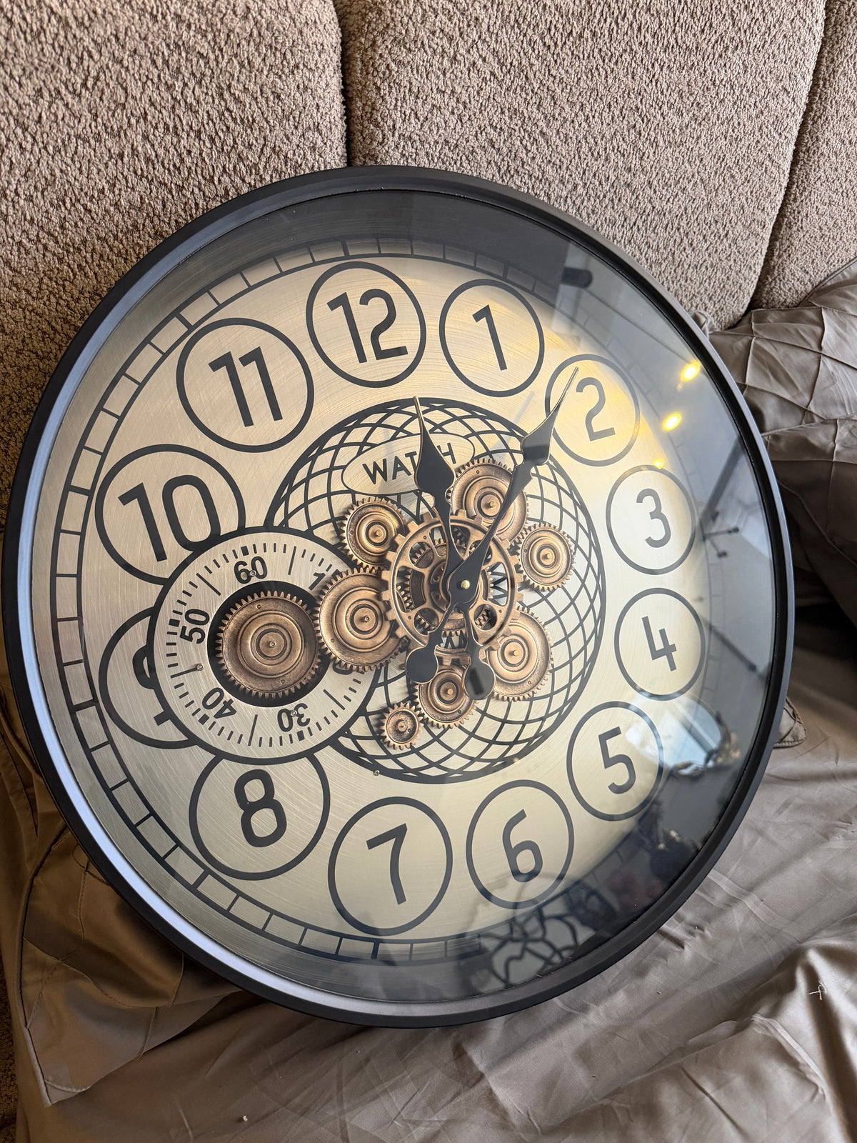 Metallic Mechanical Wall Clock 18