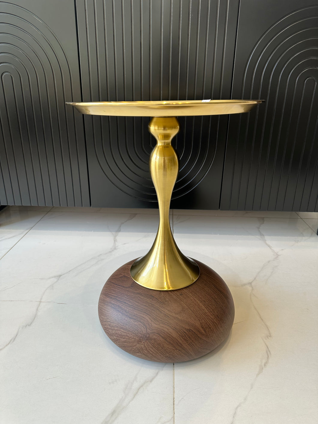 Brasswood Bloom Table