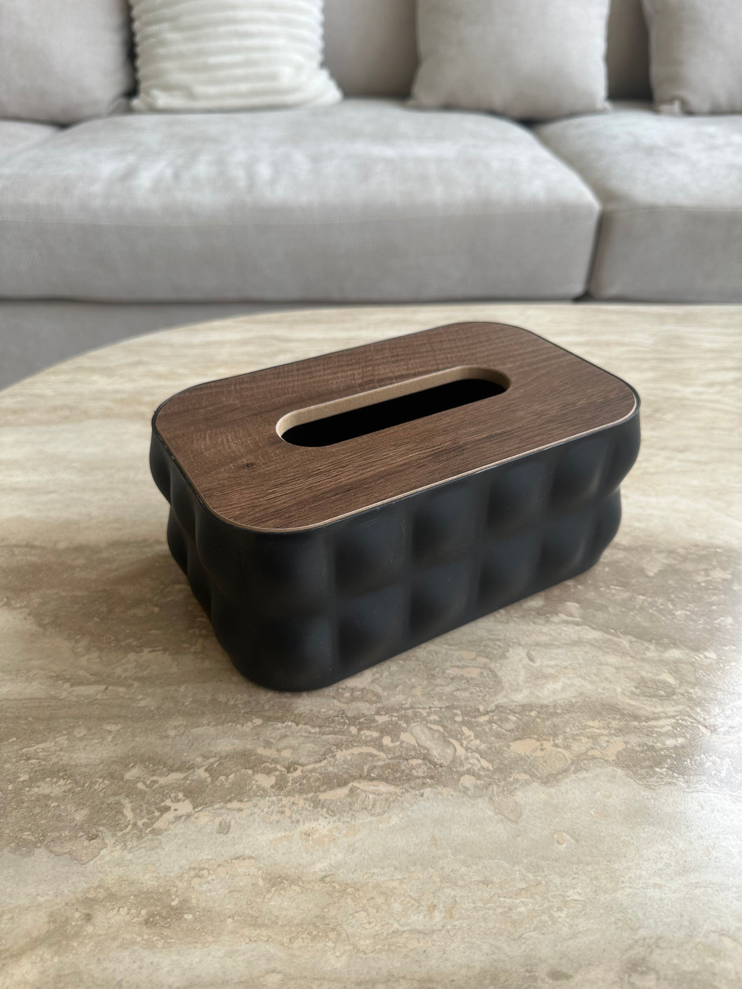 Black Illusion Tissue box SS21
