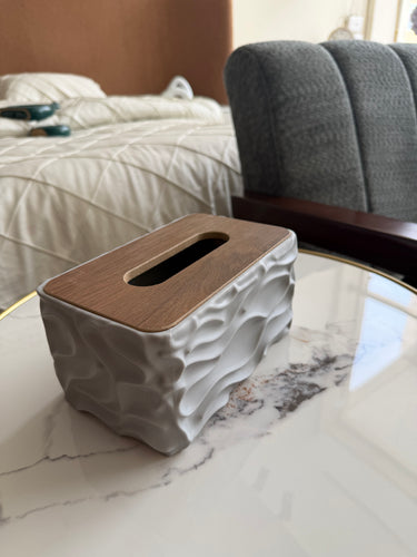 Illusion Tissue box SS11