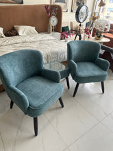 Allure Chair sea green 034 with table