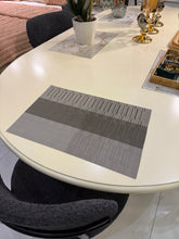 Table Mat 12