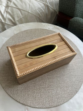 Wooden Tissue box 02