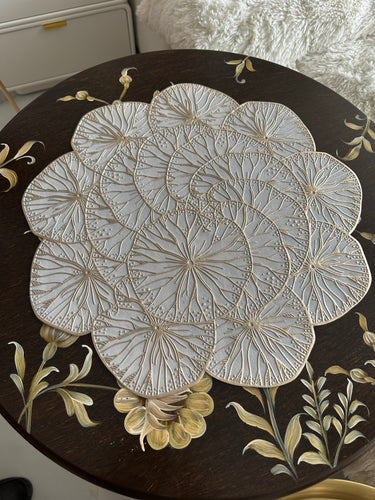 Table mat 47