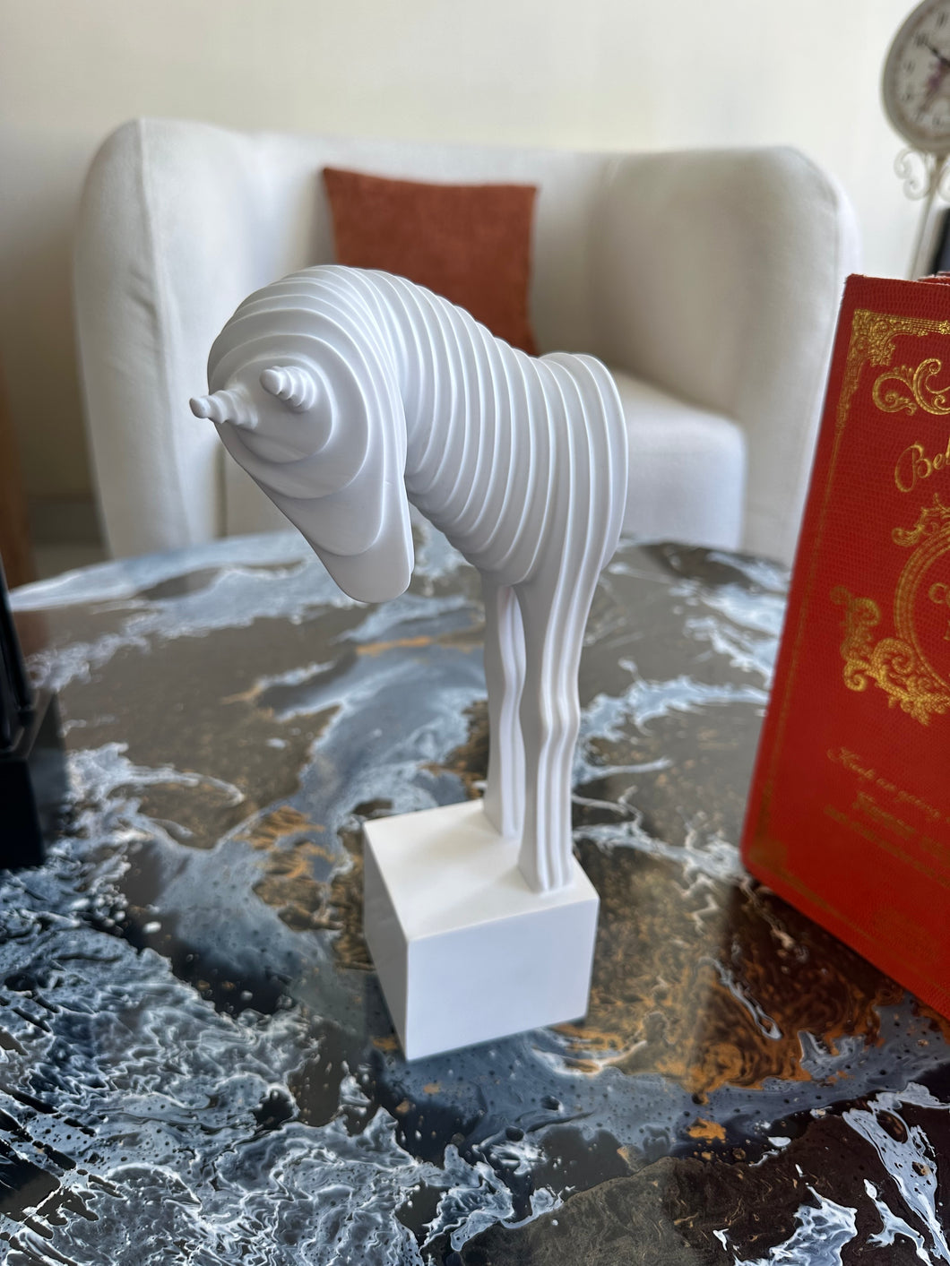 Bookend 005