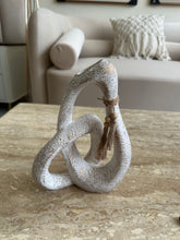 Rustic tassel vase white