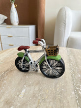 Cycle Decor