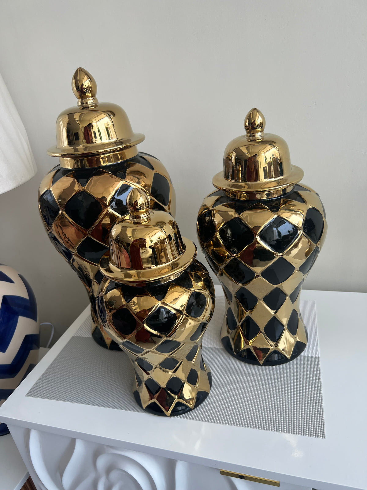 Ceramic candy 014