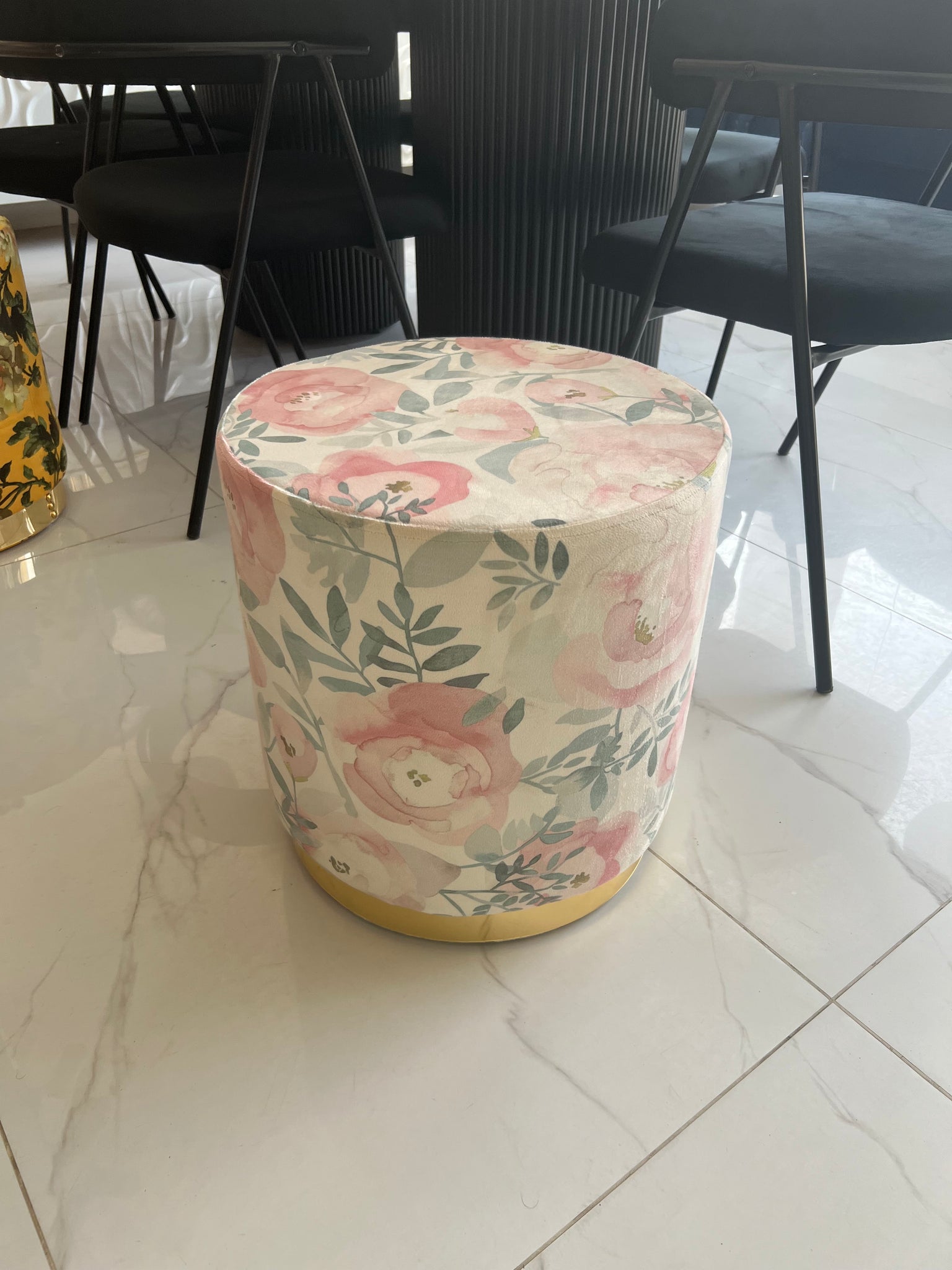 Pink Printed Premium round Stool – Wood Action
