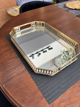 Metallic tray 005