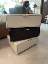 Rotating Capri Side table
