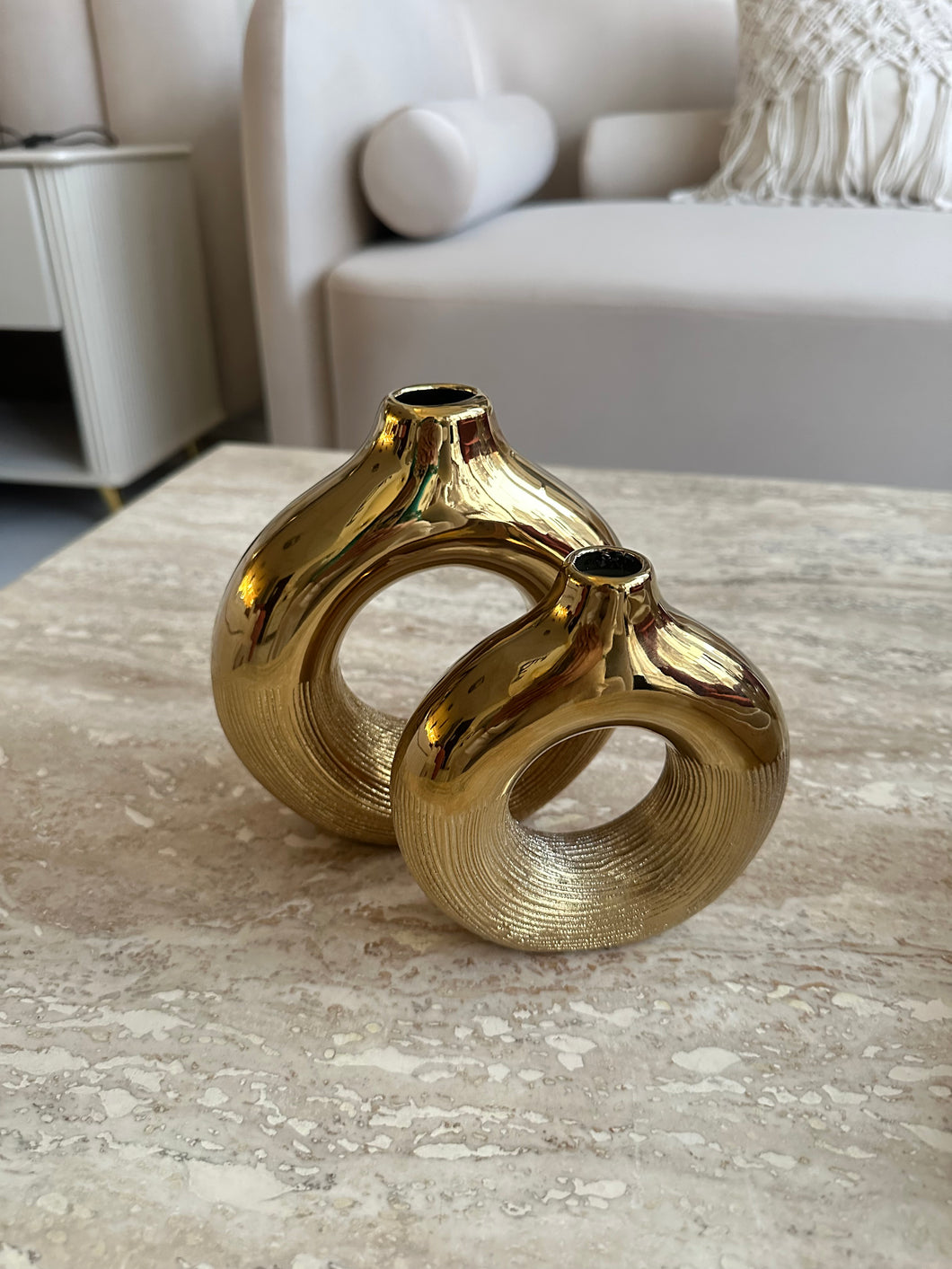 Small Gold Donut Vase Set