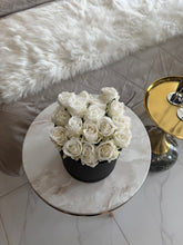 Rose Bunches White in Gift Box