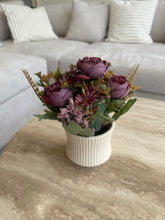 Cream Ribbed Planter 003 Purple