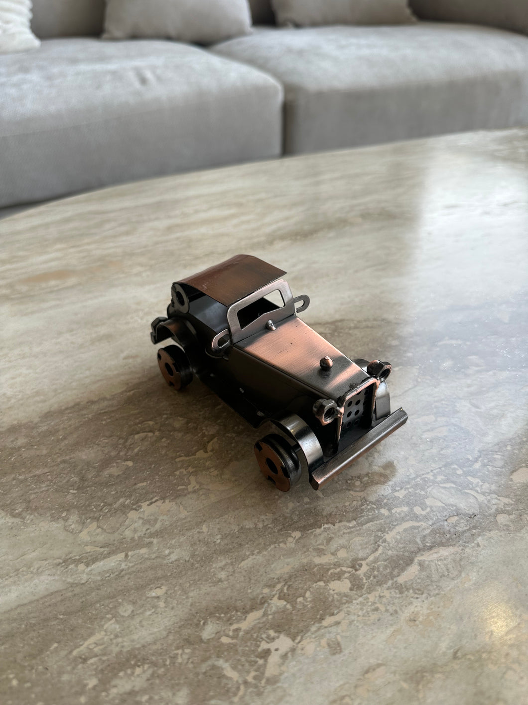 Antique Car Metal Small 002