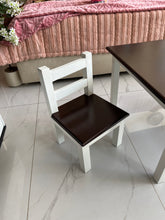 Kids alberto table and 2 chairs