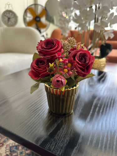 Ceramic Gold planter 11