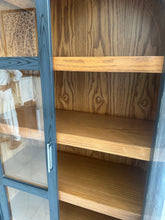 Arched Cabinet (Lhr delivery only)