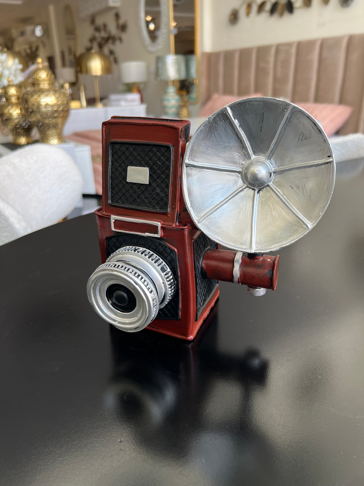 Antique Camera 01