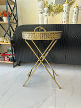 Royal Breakfast Tables 02