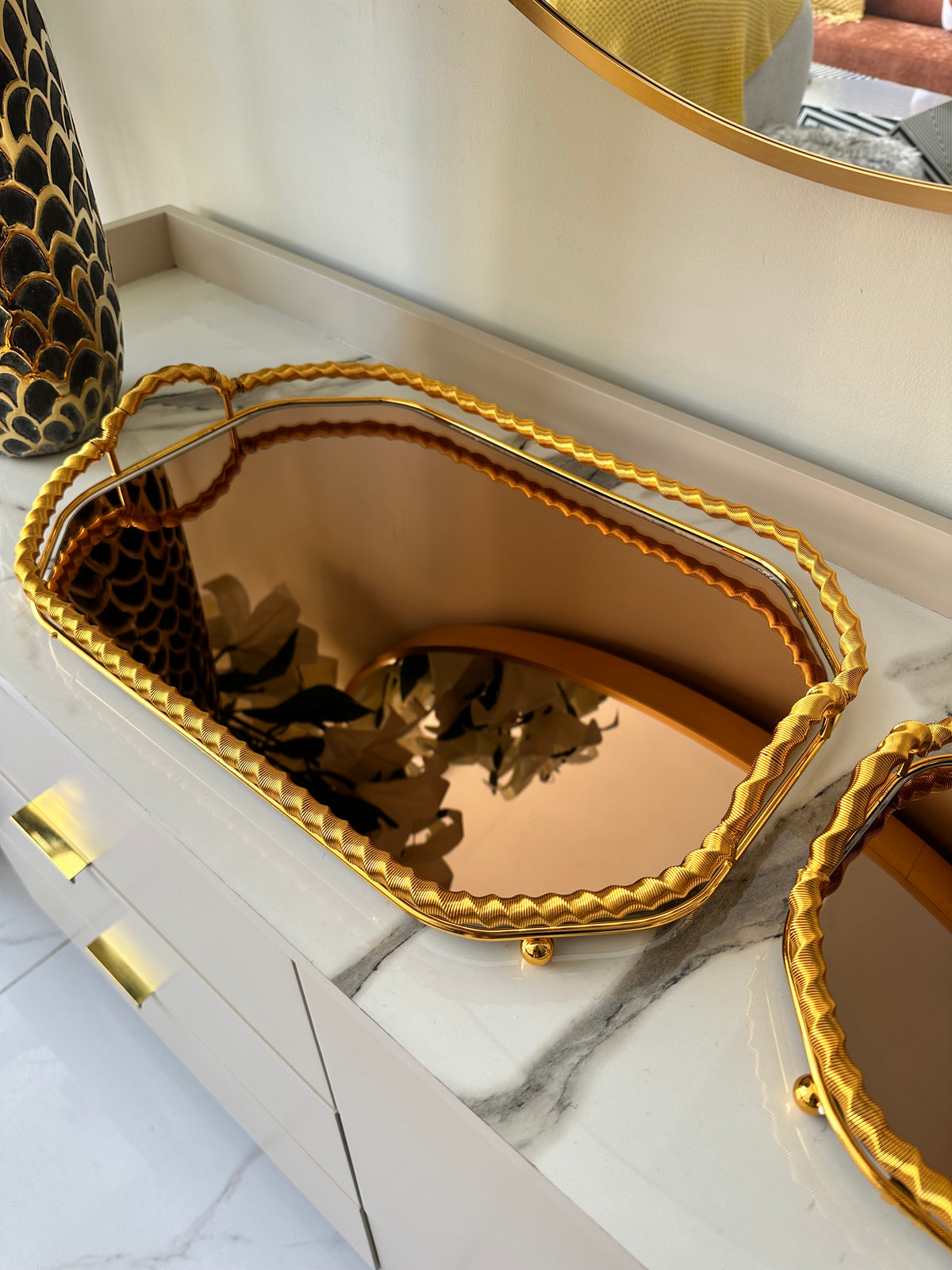 Metallic tray 007