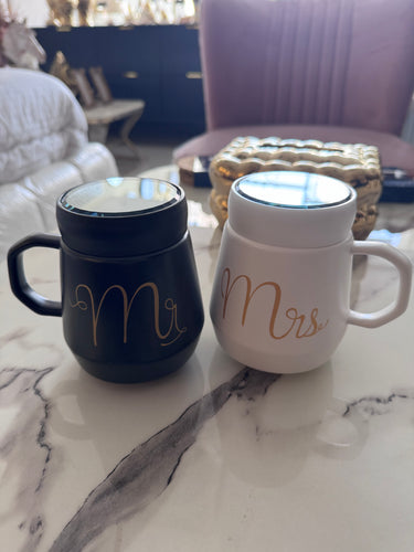 Mr and Mrs cup black and white