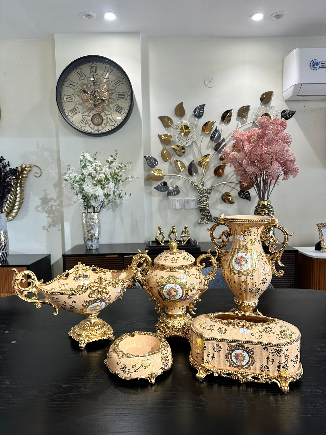 Victorian Center Table Set