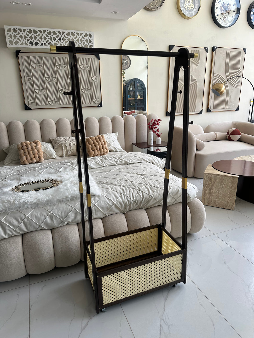 Rattan Cloths Hanger 002