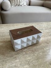 White Illusion Tissue box SS19