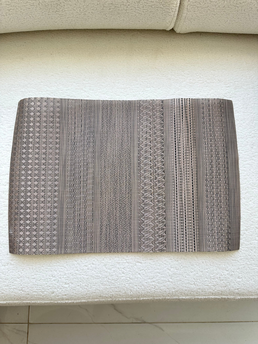 Table Mat 53