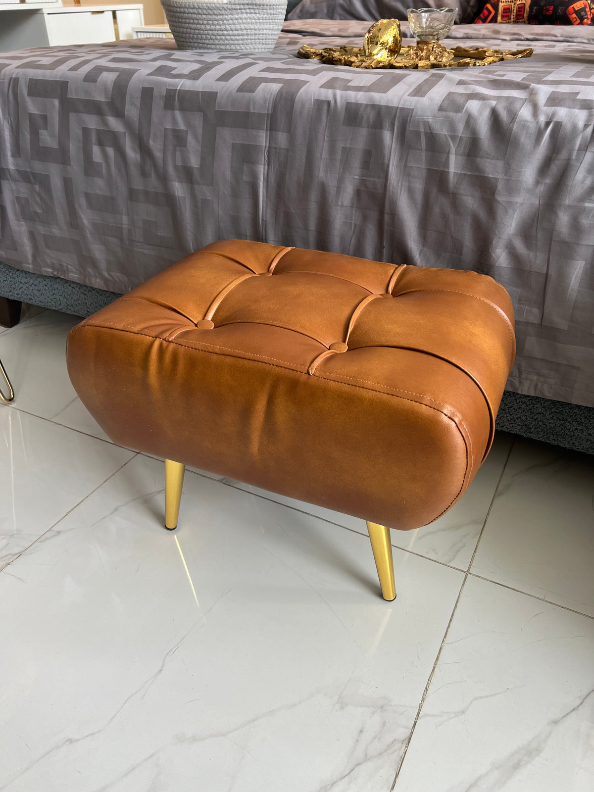 Leather Stool 04