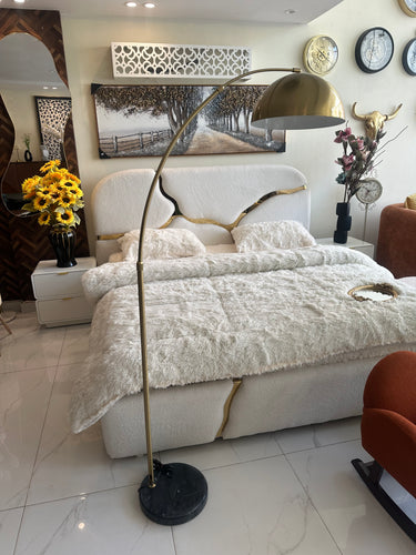 Bronze Lamp Arc 02 (only in Lahore)