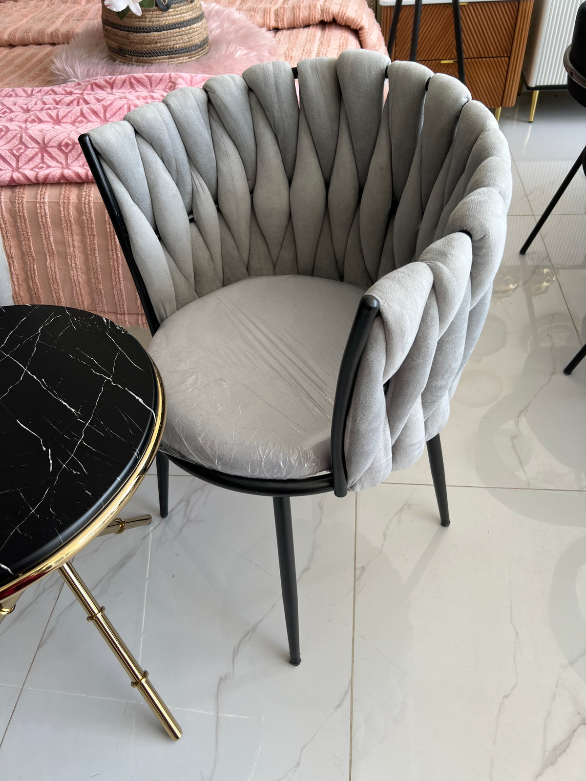 Grey Knotted chair set with table