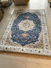 Modern Rug VZ15