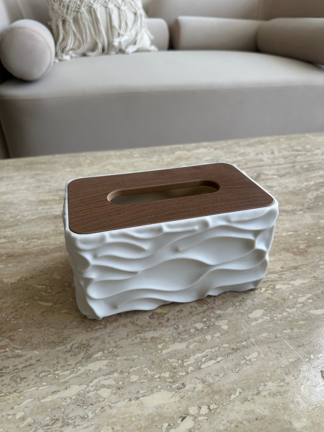White Illusion Tissue box SS17