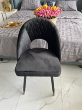 Dawn chair 02 (Black)