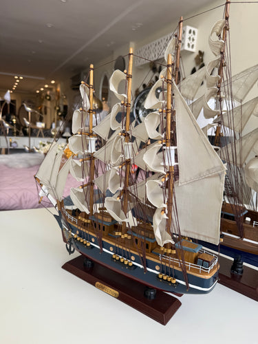 Ship decor 01 Medium