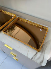 Metallic tray 008