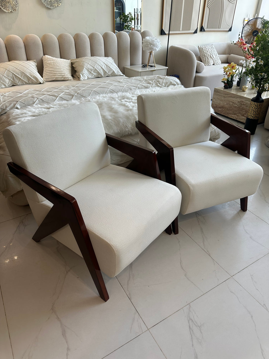 Sydney Lounge Chair