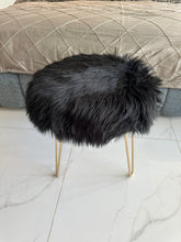 Fur Stool Black 05