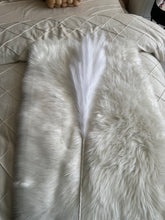 Large Synthetic feather for vase