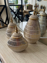 Ceramic candy 016